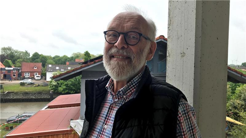 Edgar Schmidt freut sich über die Nähe zum Hafen.