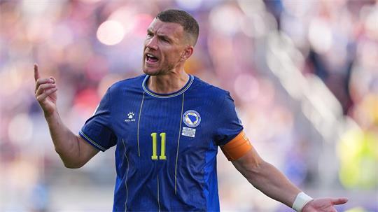 Edin Dzeko bestreitet im Oktober sein letztes Länderspiel für Bosnien-Herzegowina. (Archivbild)