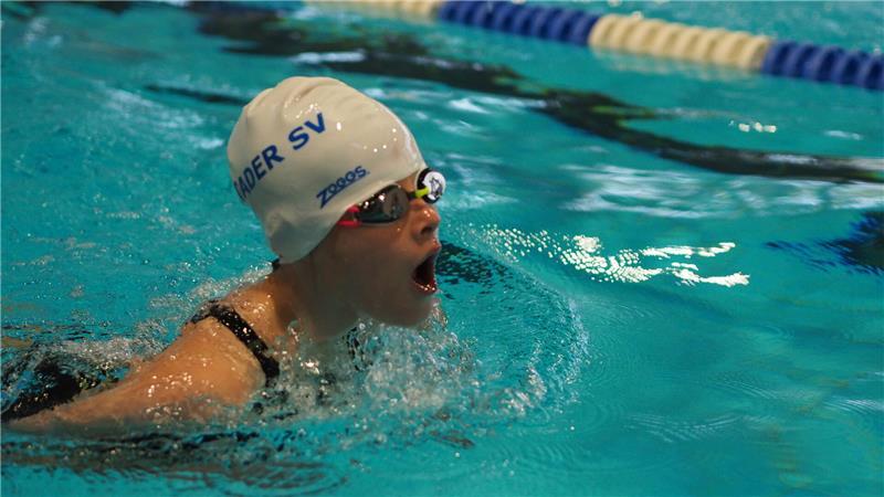 Trainermangel: Wie Stades Nachwuchs trotzdem auf Topniveau schwimmt Egal wie groß der Wettkampf ist: Für Merle Günther ist schon die Teilnahme das Highlight.