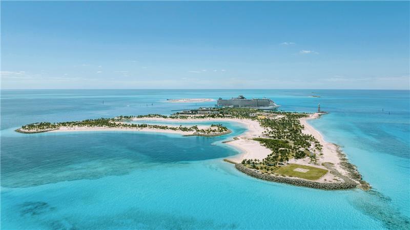 Ehe die Insel Ocean Cay 2019 für den Urlaubsbetrieb öffnete, mussten laut MSC Cruises auf dem Eiland und aus dem umliegenden Küstengewässer rund 7.500 Tonnen Altmetall geborgen werden. 
