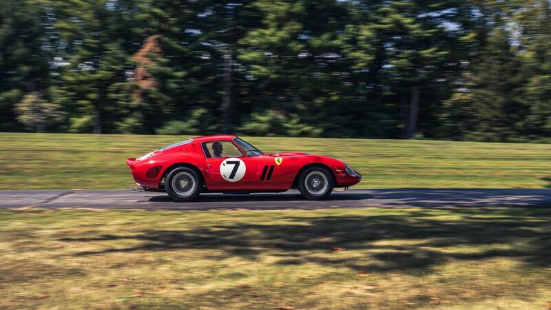 Ferrari von 1962 für knapp 52 Millionen Dollar versteigert Ein 1962er Ferrari wurde beim Auktionshaus Sotheby’s für mehr als 51,7 Millionen Dollar (etwa 48,3 Millionen Euro) versteigert.