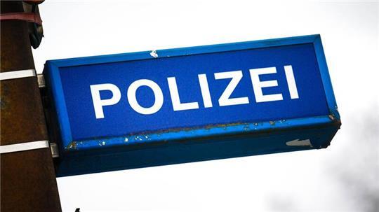 Ein 25-Jähriger wurde in Bremen festgenommen, nachdem er zwei Frauen geschlagen haben soll. (Symbolbild)