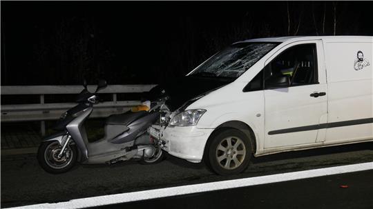 Ein 71-Jähriger ist bei einem Unfall auf der A1 nahe Sottrum im Landkreis Rotenburg tödlich verletzt worden. (Symbollbild)