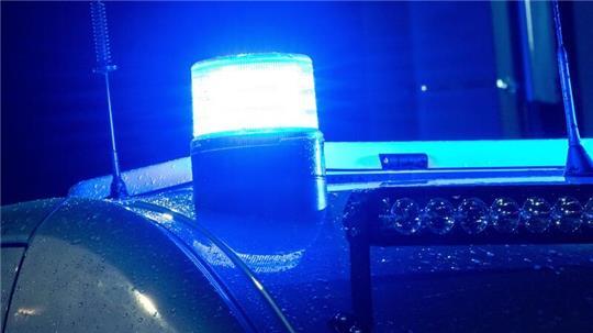 Ein Atemalkoholtest bei dem 15-Jährigen ergab, dass er vor seiner Flucht vor der Polizei Alkohol getrunken hatte. (Symbolbild)