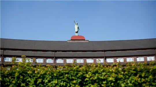 Ein Baby, das in der Helios St. Johannes Klinik behandelt wurde, wurde vermisst. (Symbolbild)