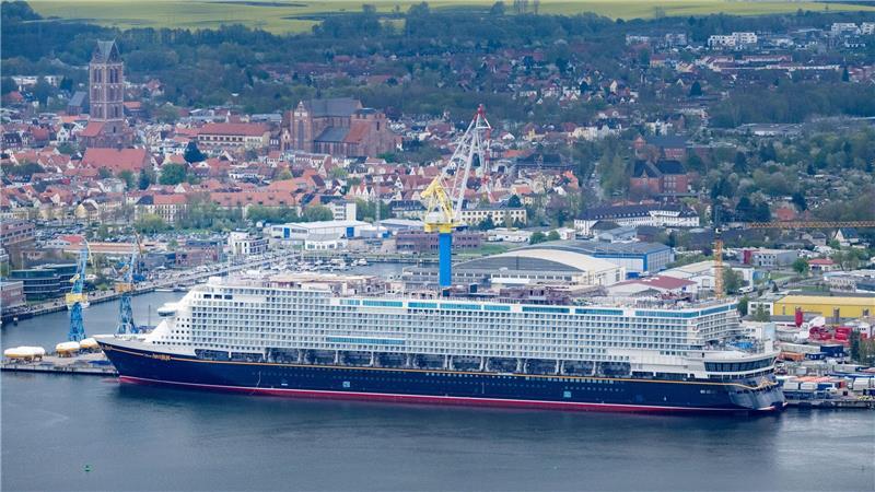 Kreuzfahrtschiff „Disney Adventure“ ist ausgedockt Ein Blick auf die „Disney Adventure“