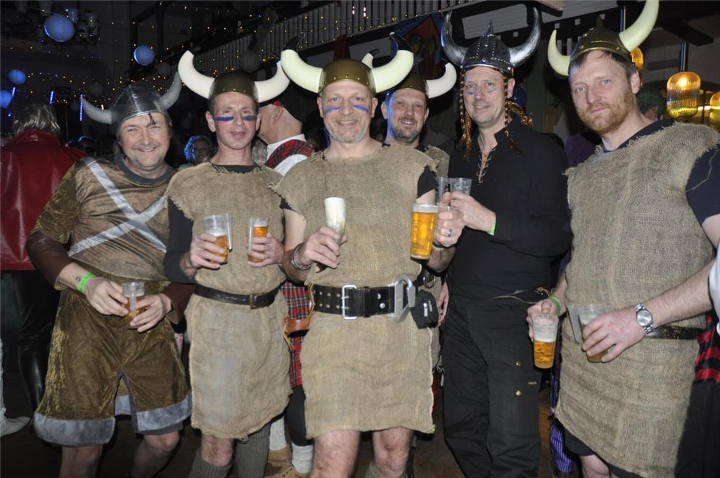 Ein Blick auf die diesjährigen Maskerade-Kostüme.