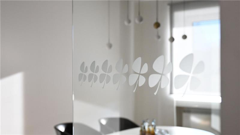 Ein Blick in den Hochgewinner-Raum in der Zentrale von Lotto Niedersachsen.