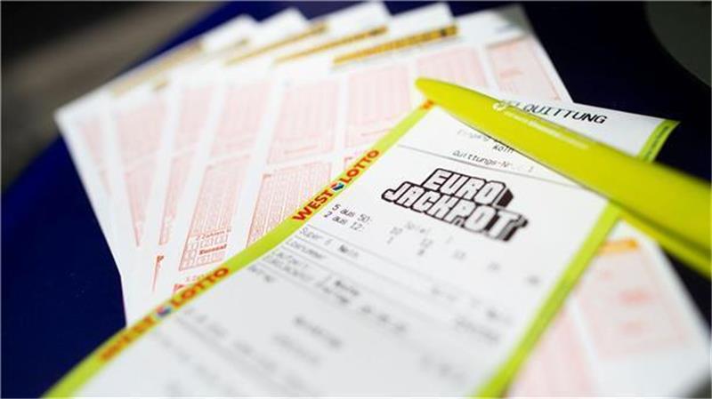 Ein Bremer hat den Eurojackpot geknackt. Foto: Thomas Banneyer/dpa