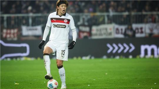 Ein Einer von vielleicht bald drei japanischen Spielern beim FC St. Pauli: Winter-Neuzugang Tomayo Ando.