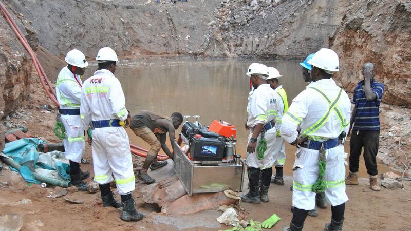 Grubenunglück in Sambia: 30 oder mehr Tote befürchtet Ein Erdrutsch nach schweren Regenfällen hat in Sambia zum Einsturz einer Mine geführt.