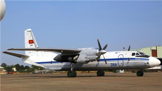 Ein Flugzeug ist auf der von Russland annektierten Schwarzmeer-Halbinsel Krim abgestürzt. (Symbolbild)