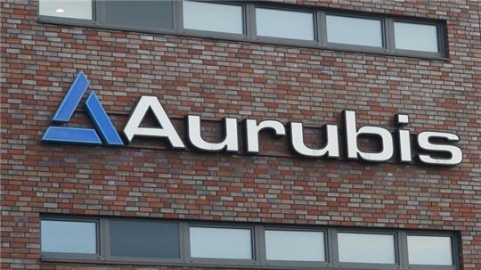 Ein Gebäude auf dem Aurubis-Werksgelände in Hamburg. (Symbolbild)