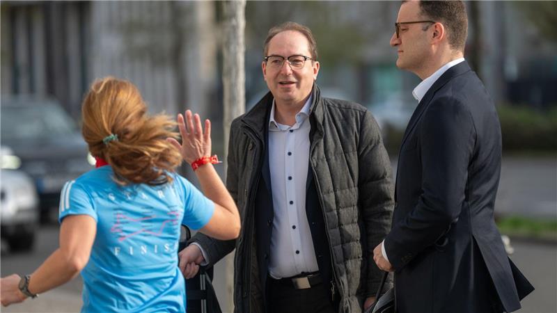 Ein Gruß an die Verhandlungsführer Dobrindt und Spahn.