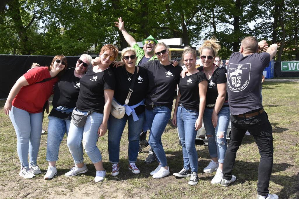 Ein Hauch von Mallorca: Ballermann-Party in Griemshorst.