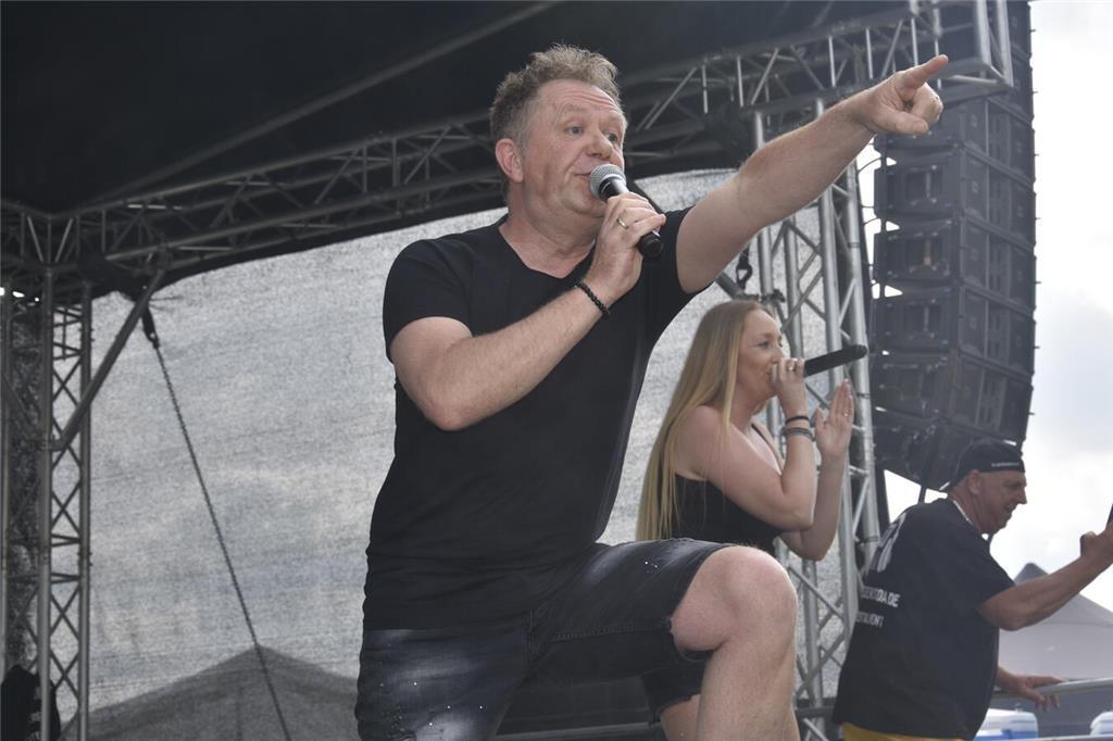 Ein Hauch von Mallorca: Ballermann-Party in Griemshorst.