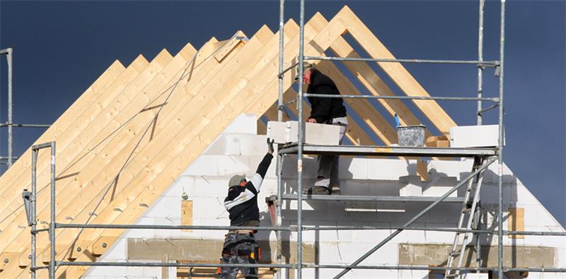 Weitere Wohnbebauung am Bliedersdorfer Gußberg fraglich Ein Hausneubau. Symbolfoto: dpa