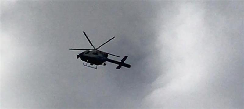 Ein Hubschrauber kreiste am Montagnachmittag über Buxtehude-Hedendorf. Foto: privat
