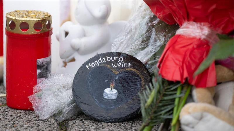 Ein Junge aus Niedersachsen und vier Frauen aus dem Großraum Magdeburg wurden bei der folgenschweren Fahrt mit einem Auto über den Weihnachtsmarkt in Magdeburg getötet.