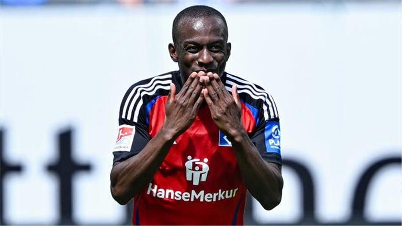Kickt dieser HSV-Profi bald für Frankreich? Ein Kandidat für Frankreichs Nationalmannschaft? HSV-Profi Jean-Luc Dompé.