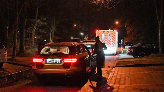 Ein Mann wurden bei einem Raubüberfall im Landkreis Harburg verletzt.
