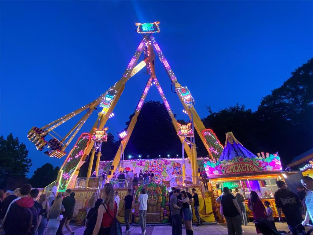 Ein Markt wird an großen Geschäften gemessen: Hoch und viel Licht lautet die Dev...