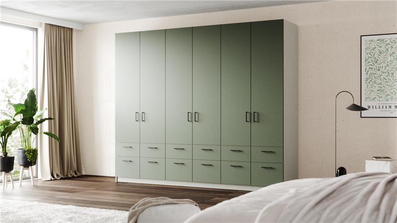 Ein Möbelstück, wie dieser Schlafzimmerschrank, kann durch den Austausch der Fronten optisch stark aufgewertet werden.