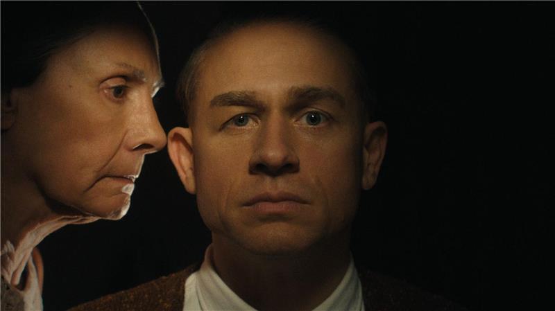 Ein Mörder und seine Mutter:  „Monster: Die Geschichte von Ed Gein“