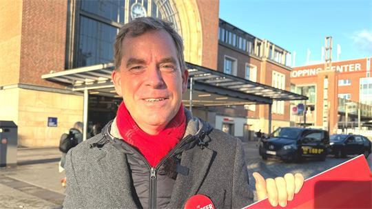 „Ein Nahverkehrsplan muss Verbindlichkeit schaffen und Fortschritt überprüfbar machen“, sagte SPD-Spitzenkandidat Ulf Kämpfer. (Archivbild)