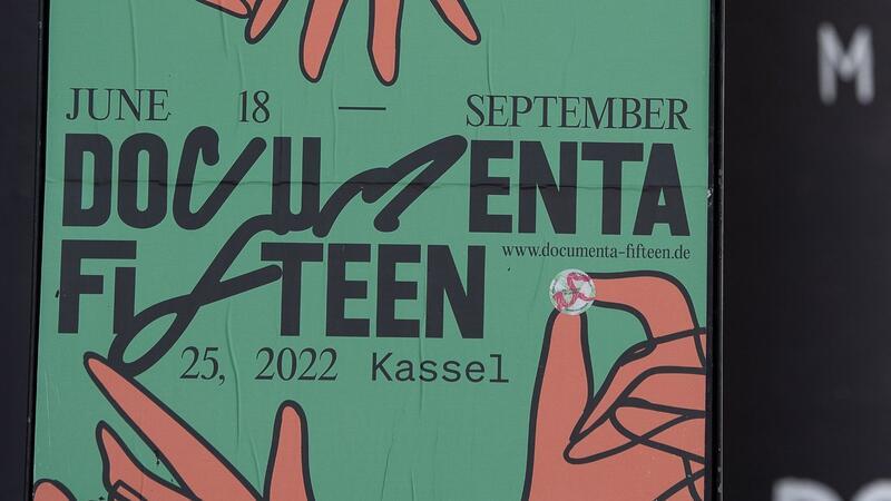 Ein Plakat zur documenta fifteen.