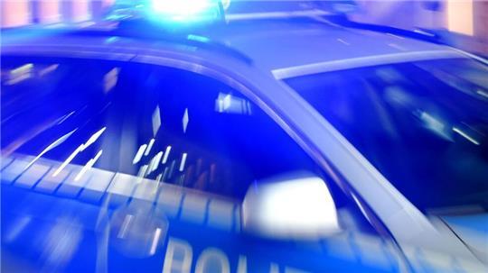 Ein Polizeiwagen im Einsatz.