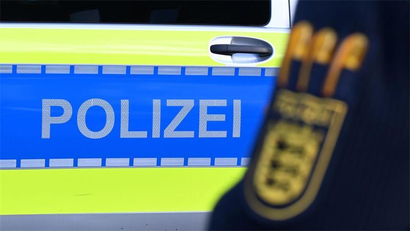 Ein Polizist ist mit seinem Motorrad bei einem Fahrsicherheitstraining verunglückt und gestorben. (Symbolbild)