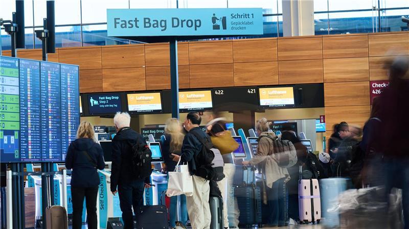 Ein Ransomware-Angriff hatte im September 2025 auch für Probleme am Berliner Flughafen gesorgt. (Archivbild)