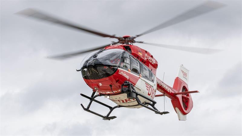 Ein Rettungshubschrauber brachte das Kind noch in ein Krankenhaus. (Symbolbild)