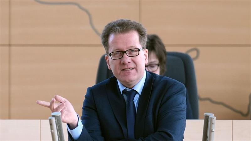 Ein Schulkonzept würde eine verlässliche Grundlage bieten, sagte Martin Habersaat. (Archivbild)