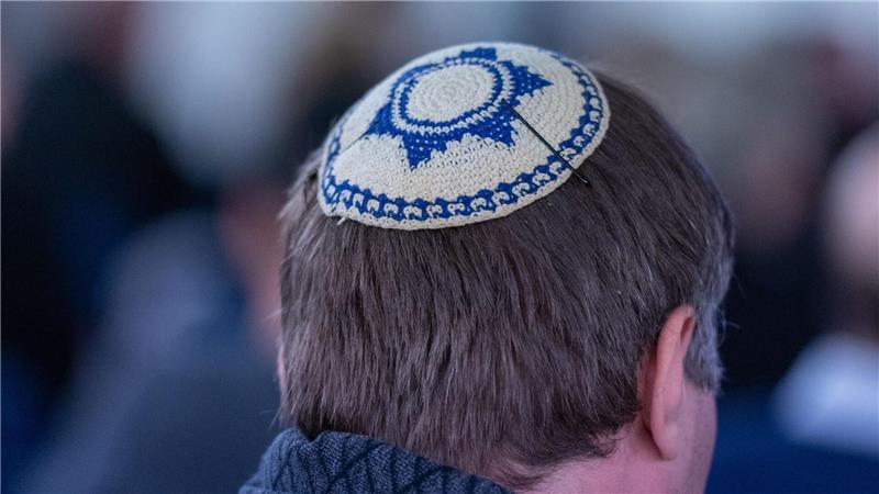 Deutsche Juden im Visier? Mutmaßlicher Iran-Spion gefasst Ein Spion soll für den Iran Juden und jüdische Einrichtungen in Berlin ausgespäht haben. (Symbolbild)