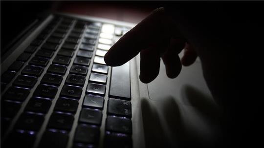 Ein Sprecher des Chaos Computer Clubs (CCC) bestätigte dem „Spiegel“, dass der Hacker einen kritischen Punkt im eID-Verfahren auf mobilen Geräten aufgezeigt habe.