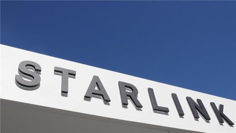 Ein Starlink-Marketingpavillon beim Mobile World Congress 2024.