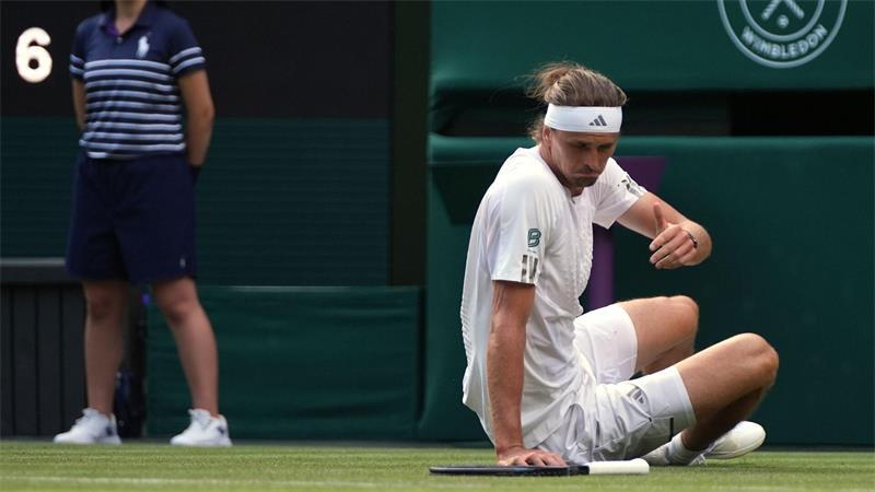 Ein Sturz beeinträchtigte Alexander Zverev nicht.
