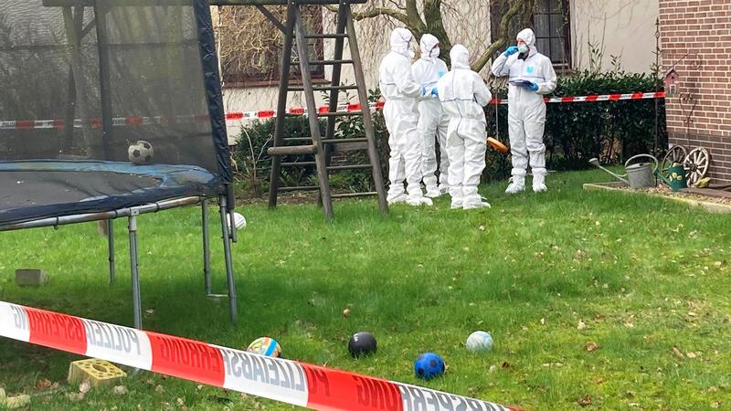 Vier Tote in Scheeßel: Auch dreijähriges Kind erschossen – Haftbefehl erlassen Ein Tatort befindet sich in einem Einfamilienhaus in Westervesede in Scheeßel.