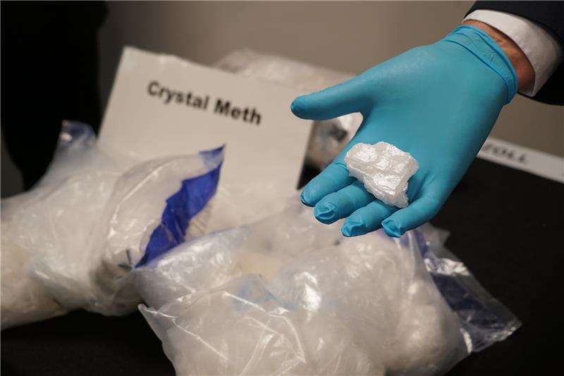 Zoll stellt 182 Kilogramm Crystal Meth im Hamburger Hafen sicher Ein Teil des im Hamburger Hafen sichergestellten Chrystal Meth. Foto: Frank Bründel/Citynewstv/dpa