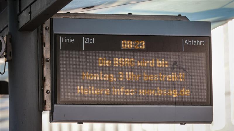 Ein Warnstreik bremst erneut Straßenbahnen und Busse in Bremen aus.