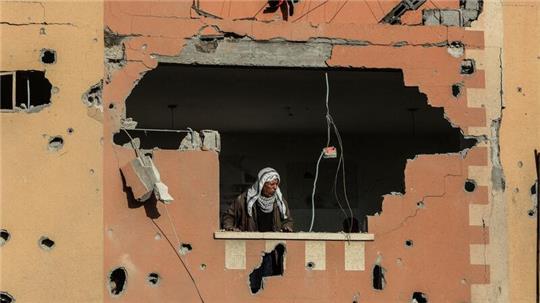 Ein beschädigtes Haus in Rafah: Pausieren die Kämpfe bald?