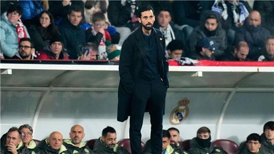 Ein bitterer Abend für Álvaro Arbeloa bei seinem Einstand als Trainer von Real Madrid. 