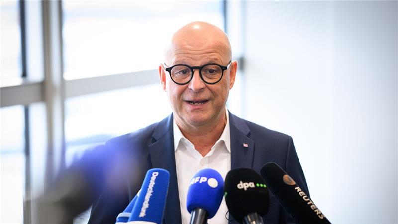 Ein erstes Angebot der Arbeitgeberseite werde es am ersten Verhandlungstag nicht geben, betonte Bahn-Personalvorstand Martin Seiler vorher.