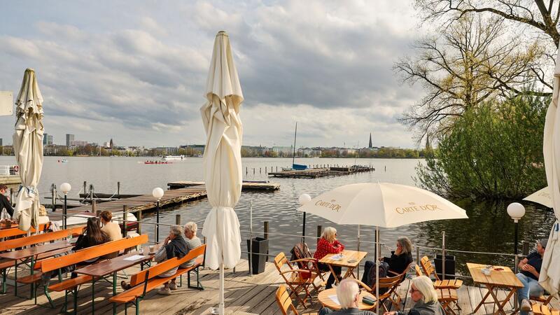Sonniger Donnerstag im Norden Ein klarer Tag erwartet Hamburg und Schleswig-Holstein. (Archivbild)