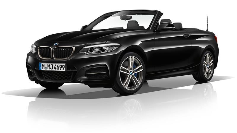 Ein schwarzes BMW-Cabrio wurde in Apensen gestohlen (Symbolbild).