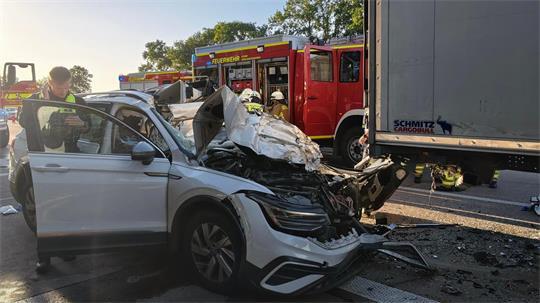 Ein schwerer Unfall ereignete sich auf der A1 bei Brinkum.
