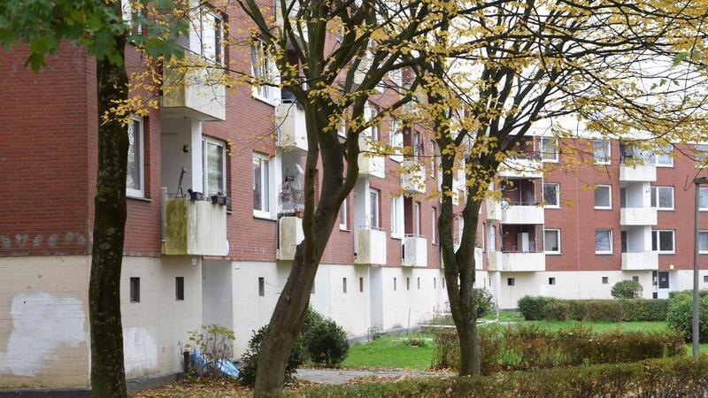 Kontrollen im Altländer Viertel: So weit kann die Stadt Stade gehen Ein typischer Wohnblock im Altländer Viertel in Stade.