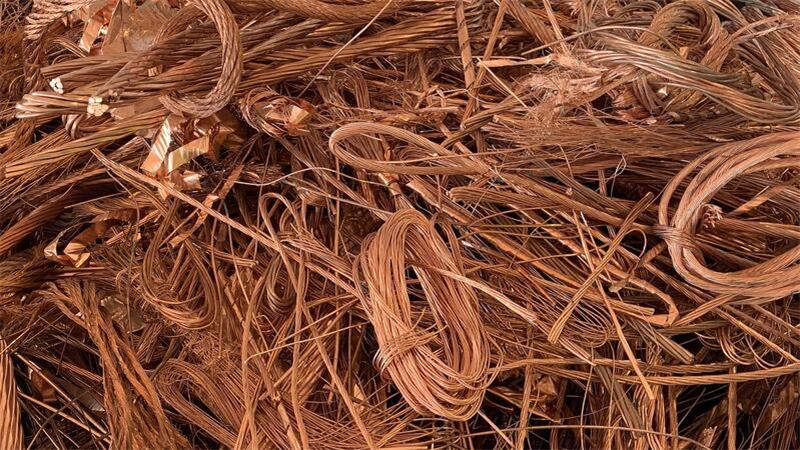 Diebe stehlen fast 1000 Meter Kupferkabel aus Stader Rohbau Einbrecher haben in Stade Kupfer im Wert von rund 1.500 Euro entwendet (Symbolbild).